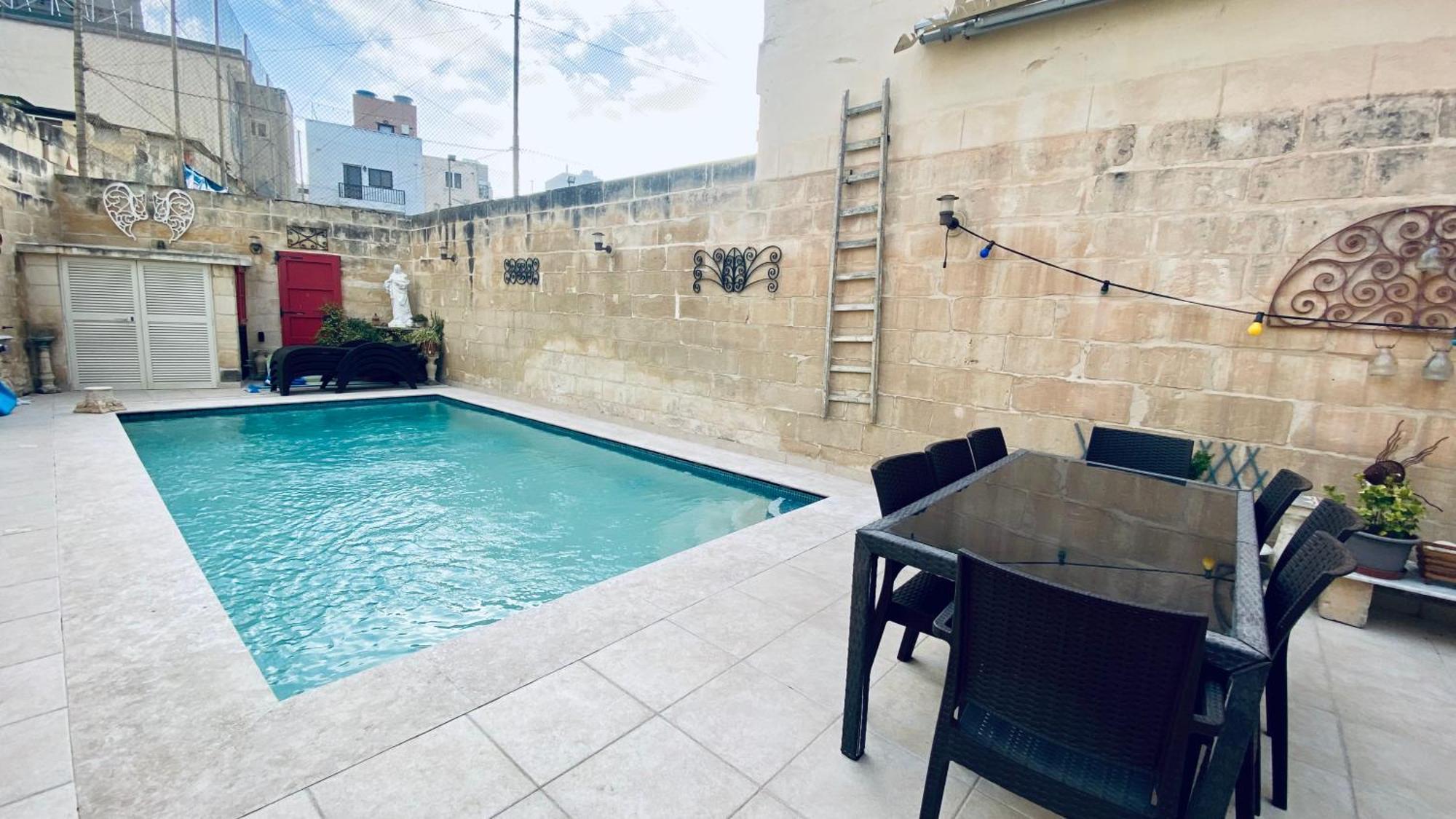 Appartamento Free Breakfast, Pool, Spacious Aircon Hideaway Mosta Esterno foto